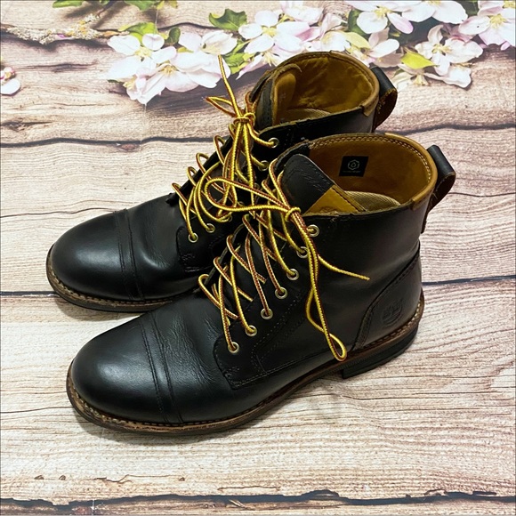 Timberland Other - Timberland Willoughby 6" Waterproof Leather Boots 9